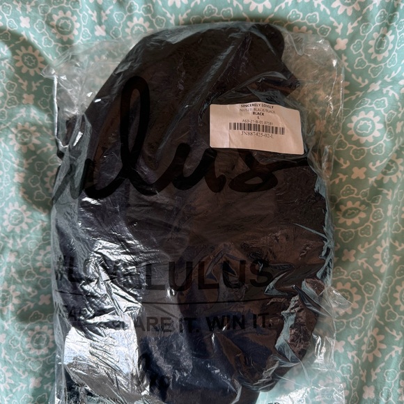 Lulus Sincerely Lovely Jumpsuit, black, size large - Picture 3 of 4